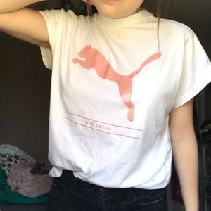 Oversized Puma top!